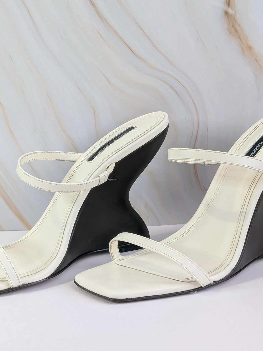 White BCBGMAXAZRIA Sculptural Wedge Sandals Size 8 - Picture 4 of 6